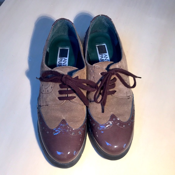 Patricia Miller for Antonio Parriego Shoes - Made in Spain patent leather and suede shoes. Excellent condition. Sz EU 36.